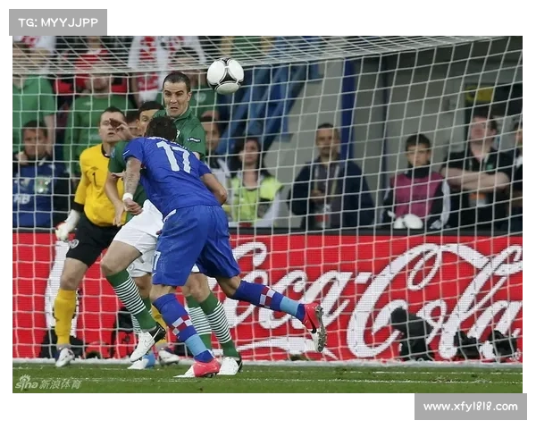 意大利在2012年欧洲杯小组赛中战胜克罗地亚 显示强大实力进军四强之路